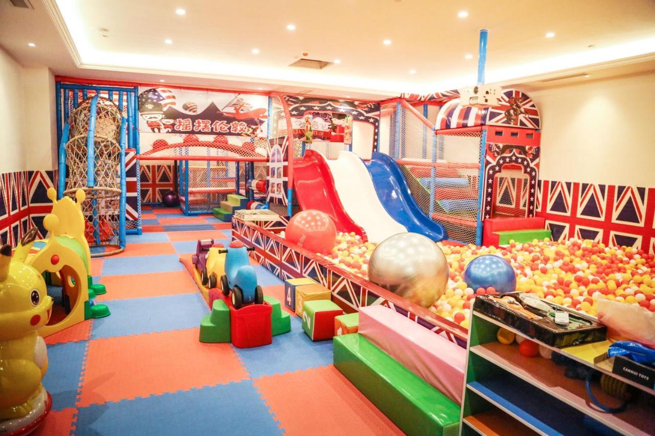 ホテル Wyndham Grand Kunming East エクステリア 写真