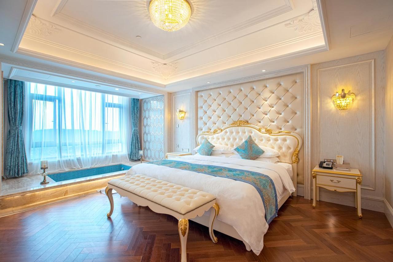 ホテル Wyndham Grand Kunming East エクステリア 写真
