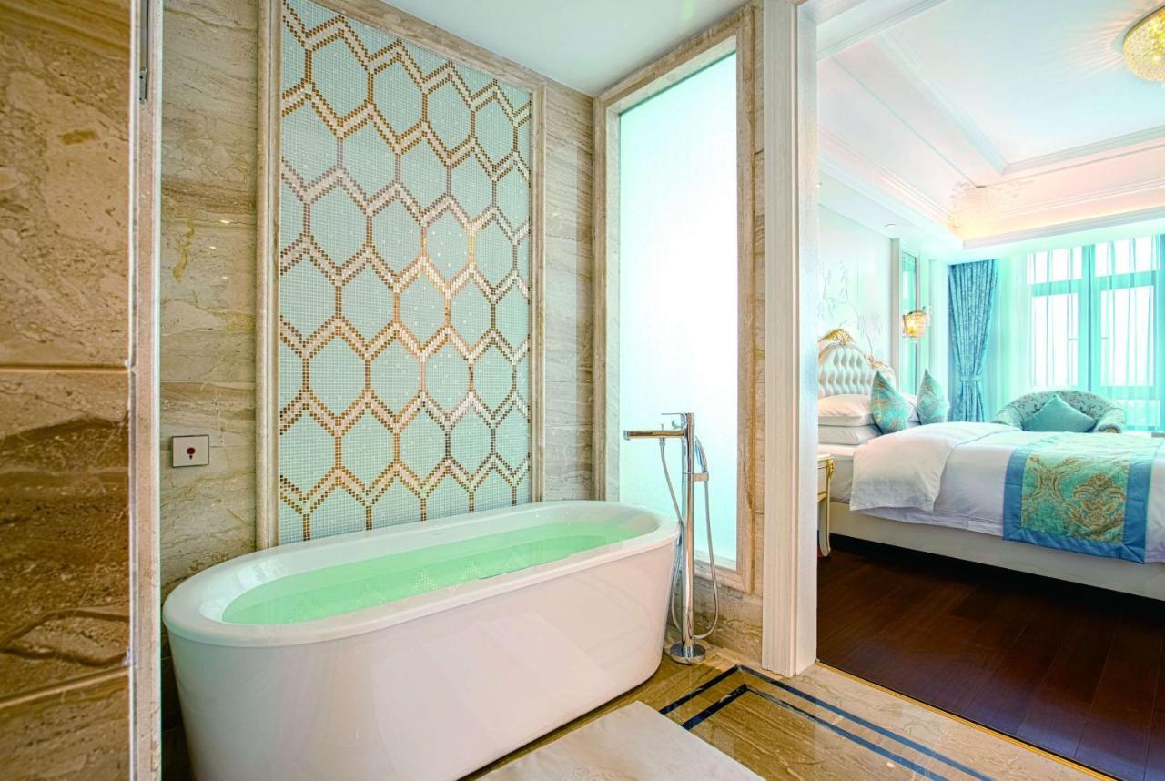 ホテル Wyndham Grand Kunming East エクステリア 写真