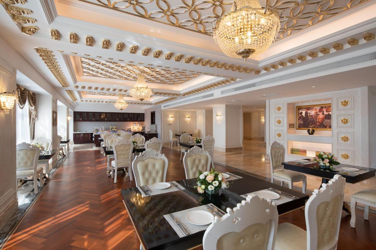 ホテル Wyndham Grand Kunming East エクステリア 写真