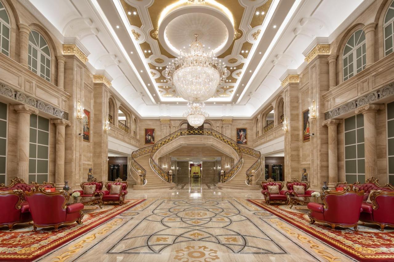 ホテル Wyndham Grand Kunming East エクステリア 写真