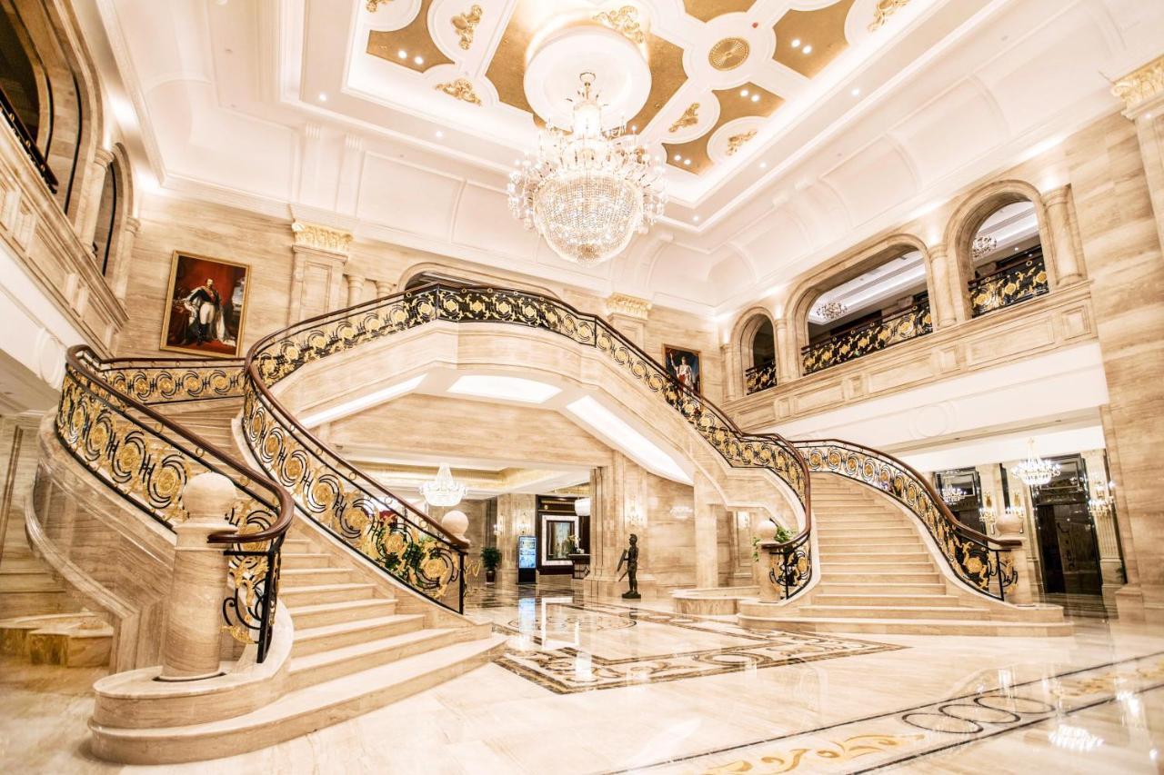 ホテル Wyndham Grand Kunming East エクステリア 写真
