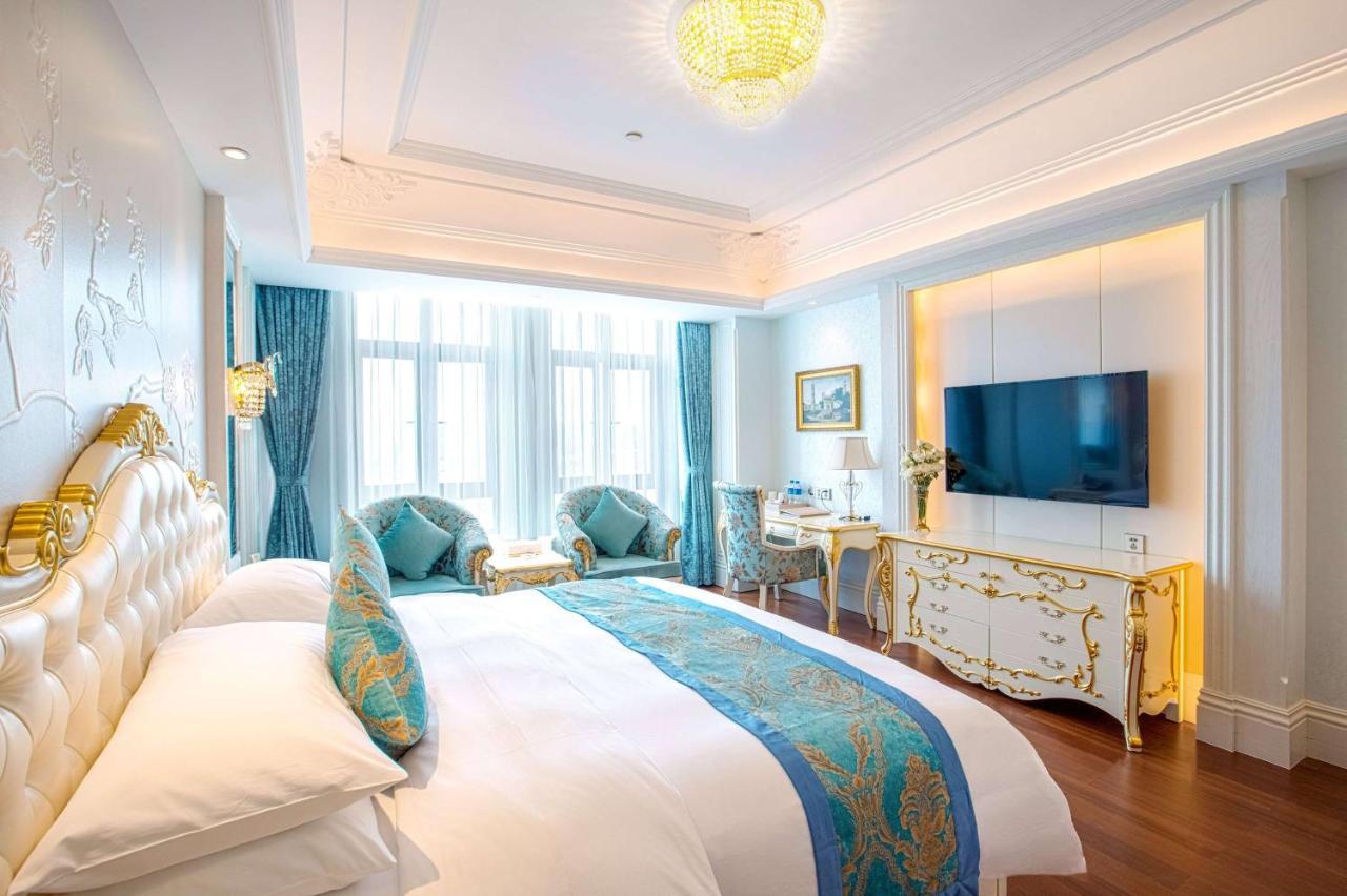 ホテル Wyndham Grand Kunming East エクステリア 写真