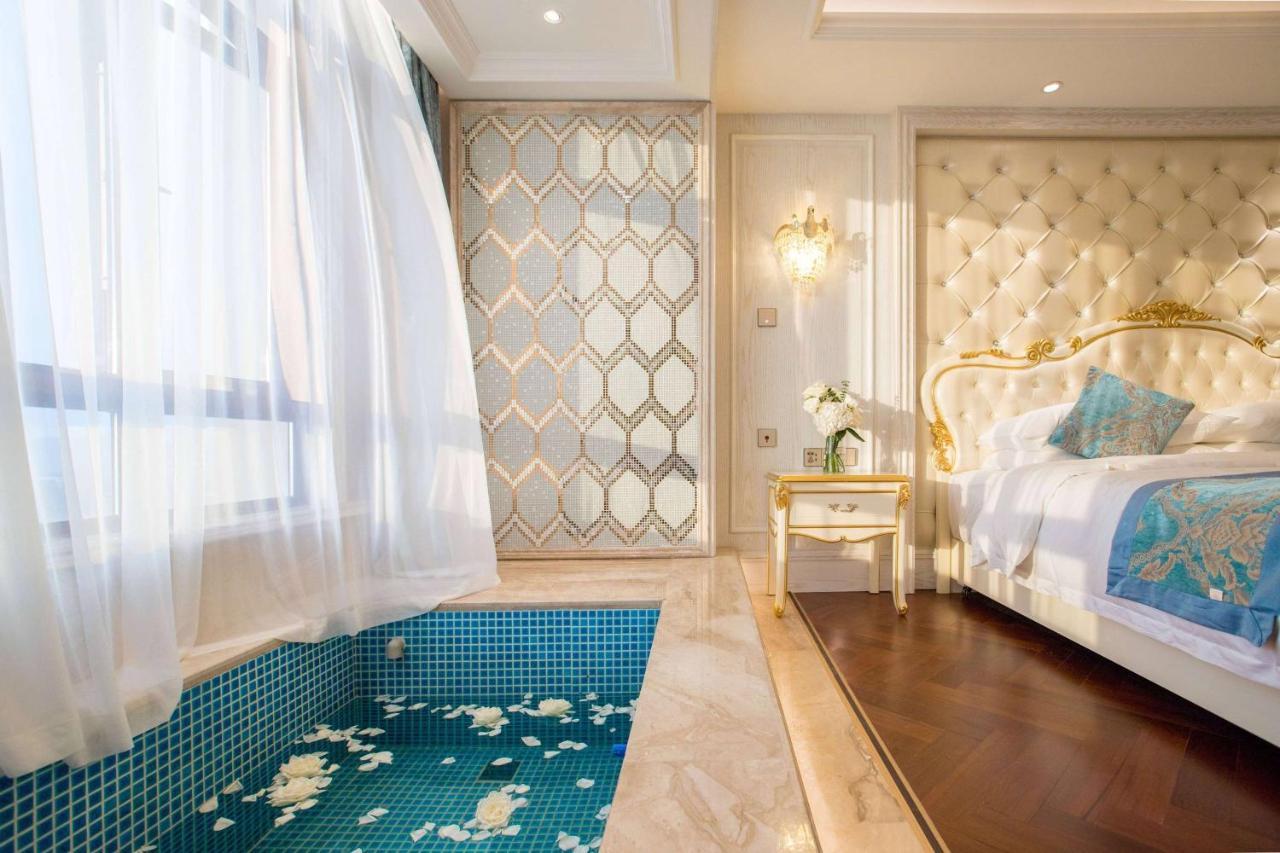 ホテル Wyndham Grand Kunming East エクステリア 写真