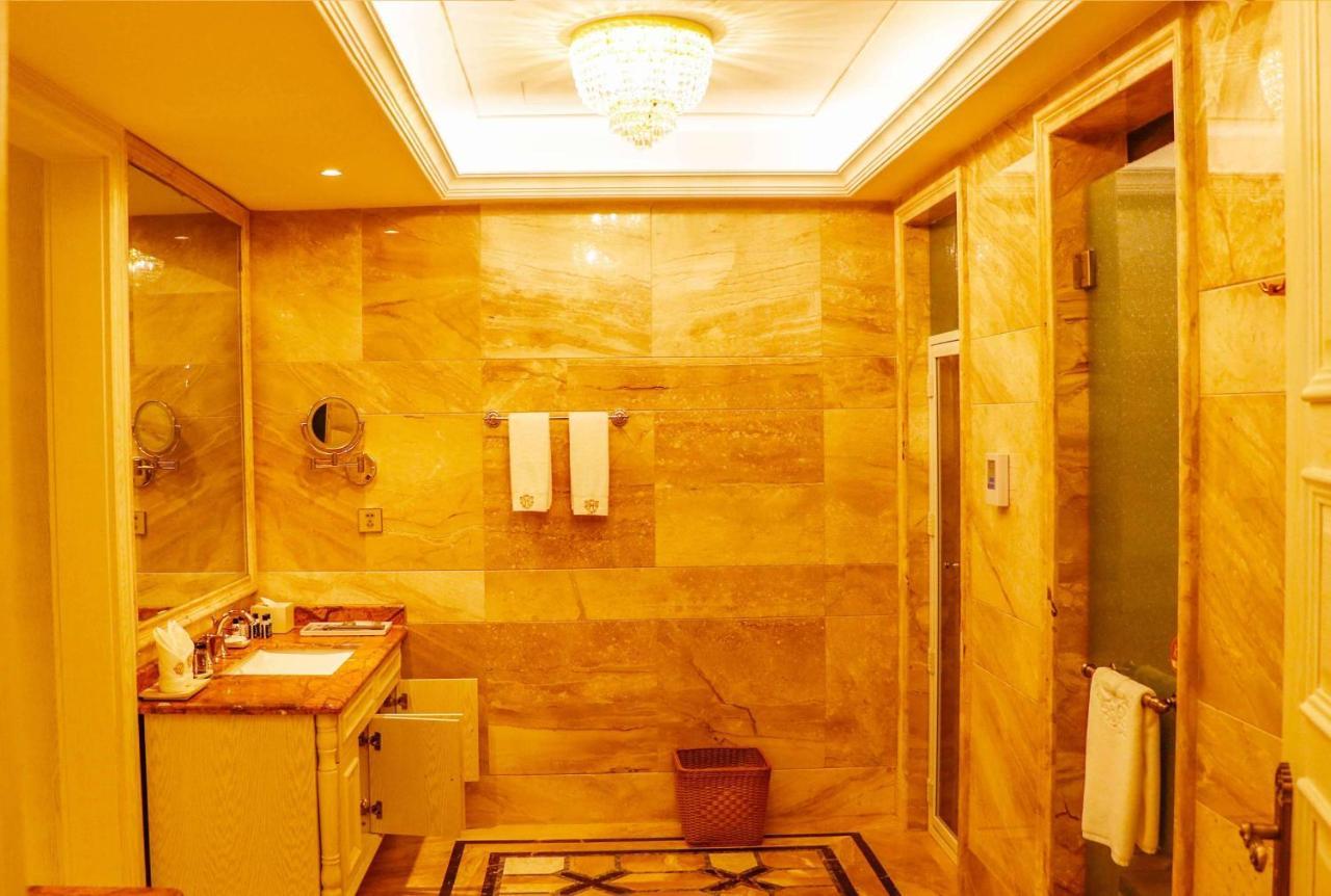 ホテル Wyndham Grand Kunming East エクステリア 写真